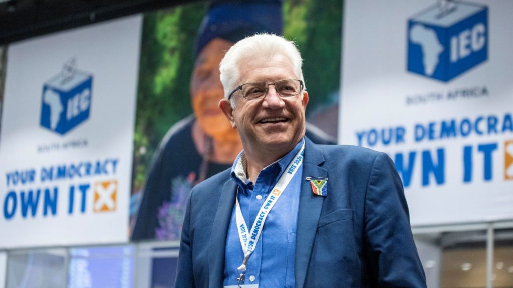 Premier Alan Winde to begin second term and unveil new cabinet