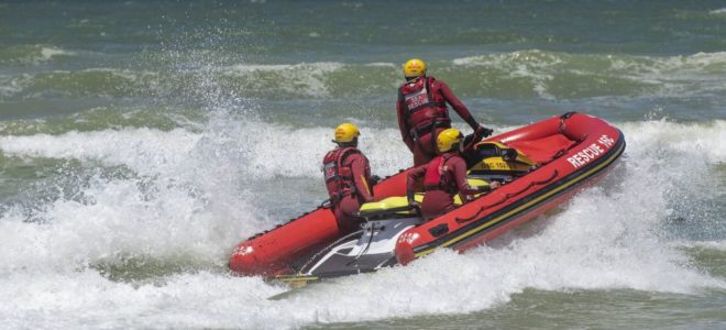 NSRI warns public amid hazardous sea conditions and rescues