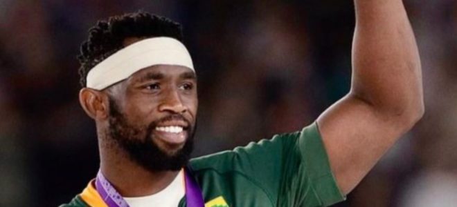 Siya Kolisi appeals for Cape Town aid amid flooding crisis