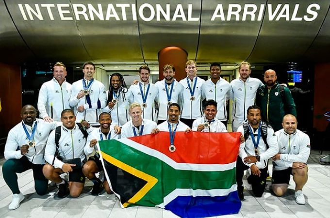 Blitzboks arrive home with bronze