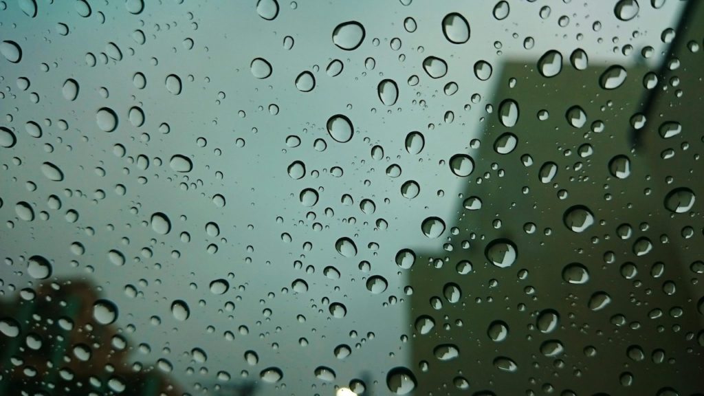 Spotty morning showers - Wednesday weather forecast