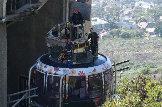 Table Mountain cableway reopening