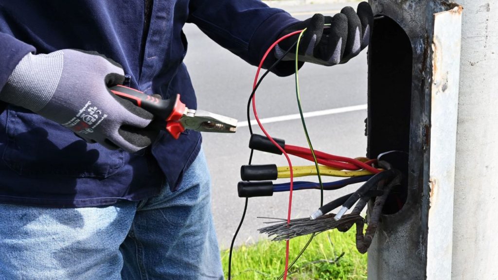 Cape Town’s electricity theft, vandalism damage costs R7.3m