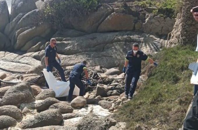 Update: Body discovered between Clifton's third and fourth beaches