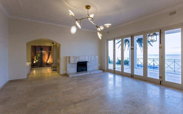 R57m villa for sale in Bantry bay