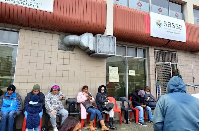 Security guard strike hits Western Cape SASSA offices