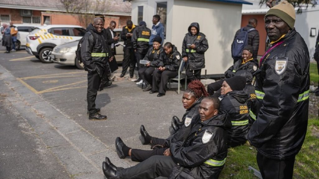 Security guards picket at another Cape Town hospital